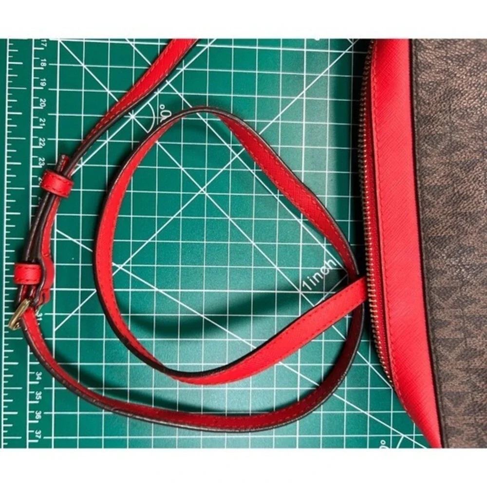 Michael Kors Med Red Leather Jet Set Crossbody Bag Butterfly Embellished Purse - Picture 8 of 11